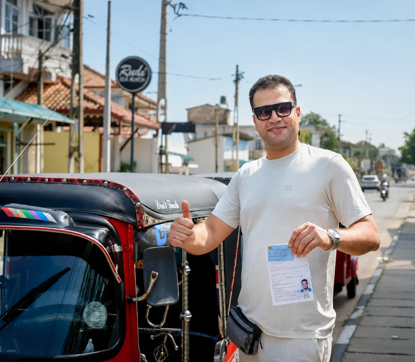 What Is Included With Your Tuk Tuk Rental in Sri Lanka